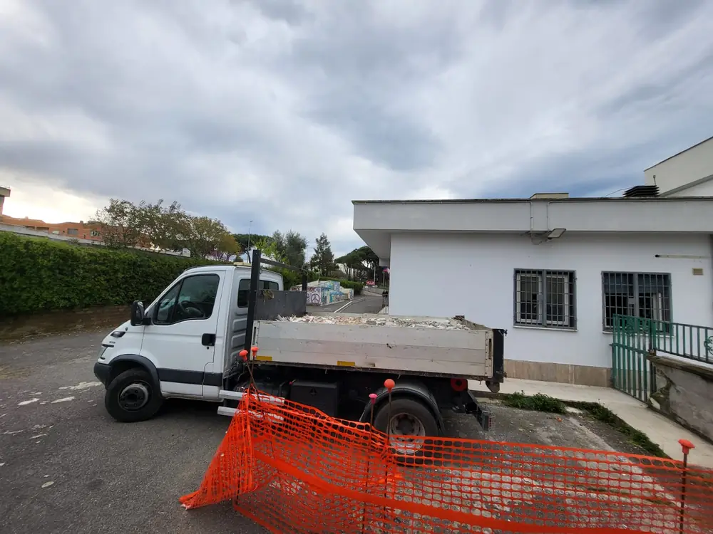 Smaltimento Calcinacci e Macerie Edili — smaltimento rifiuti Roma — foto 3